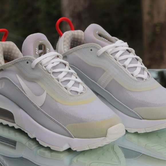 Nike Air Max 2090 Light Smoke Grey Women’s Size 7 - Picture 10 of 15